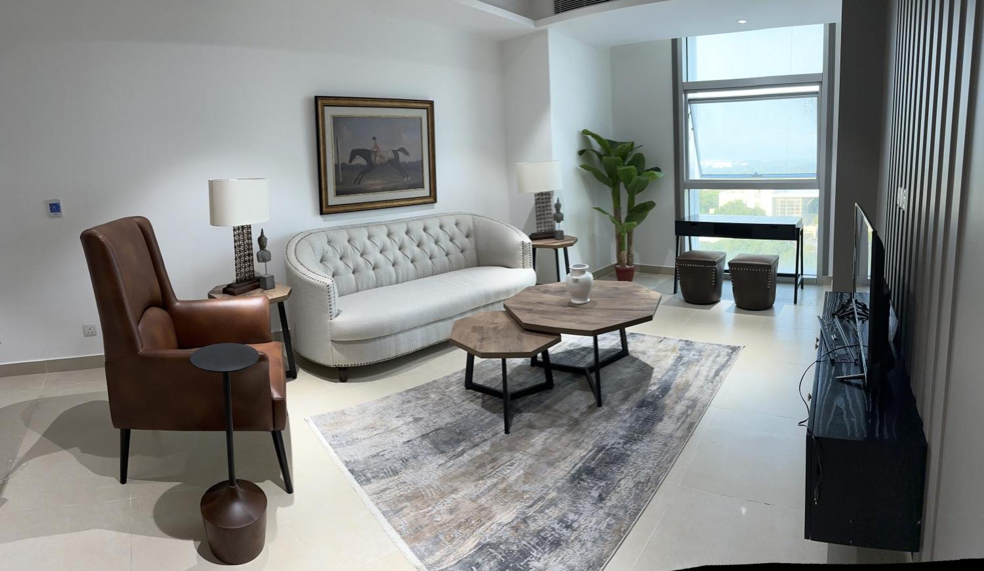 One Constitution Avenue By Goldfinch Apart otel İslamabad Dış mekan fotoğraf