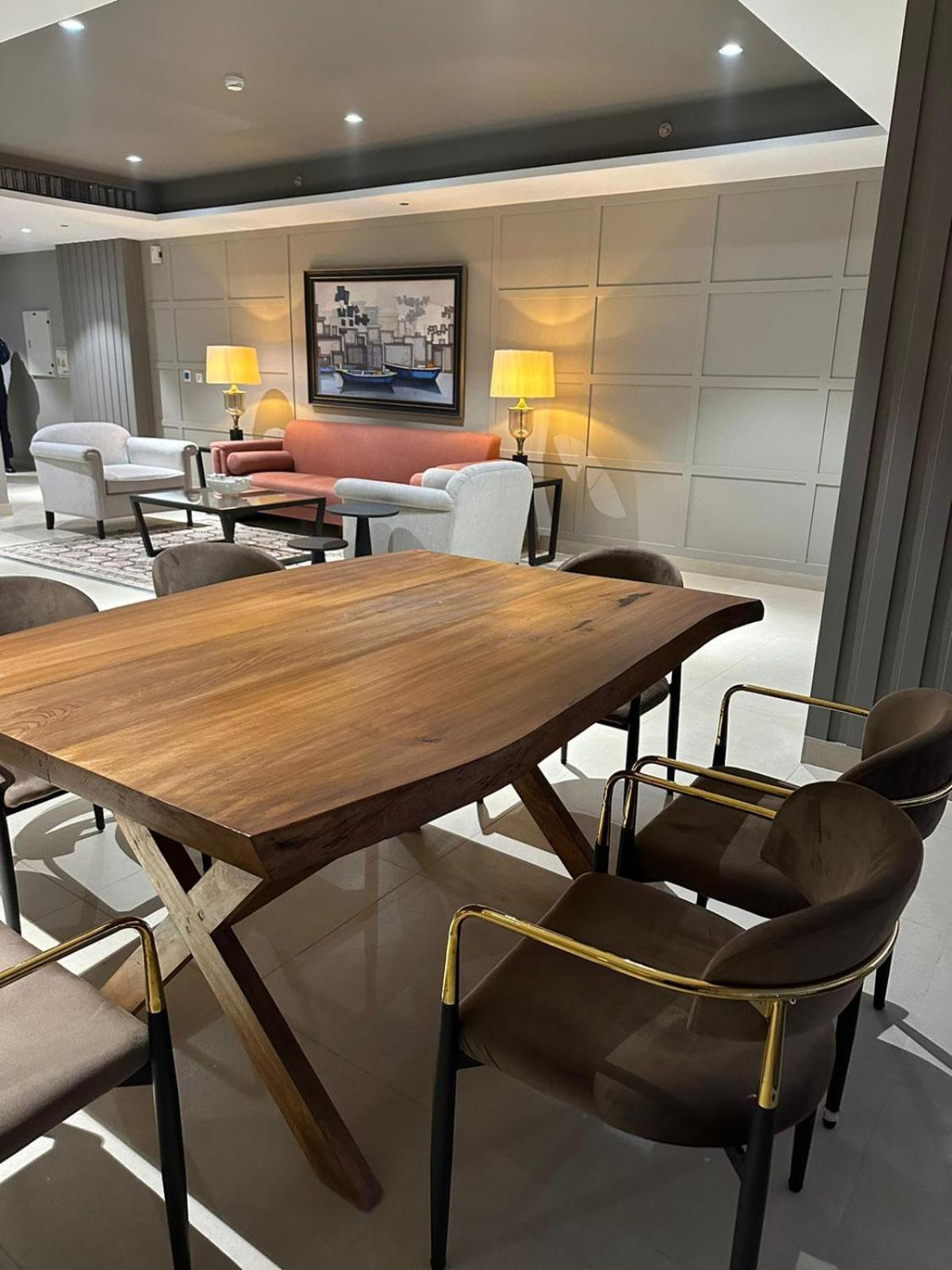 One Constitution Avenue By Goldfinch Apart otel İslamabad Dış mekan fotoğraf