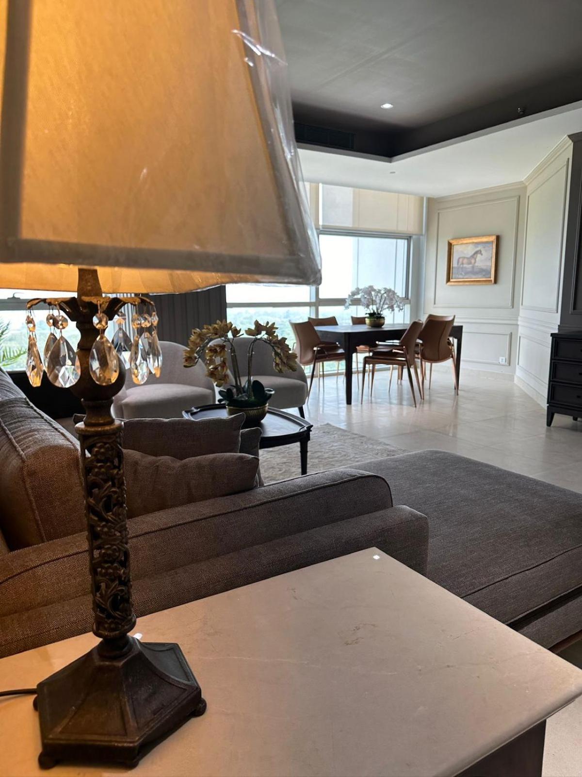One Constitution Avenue By Goldfinch Apart otel İslamabad Dış mekan fotoğraf