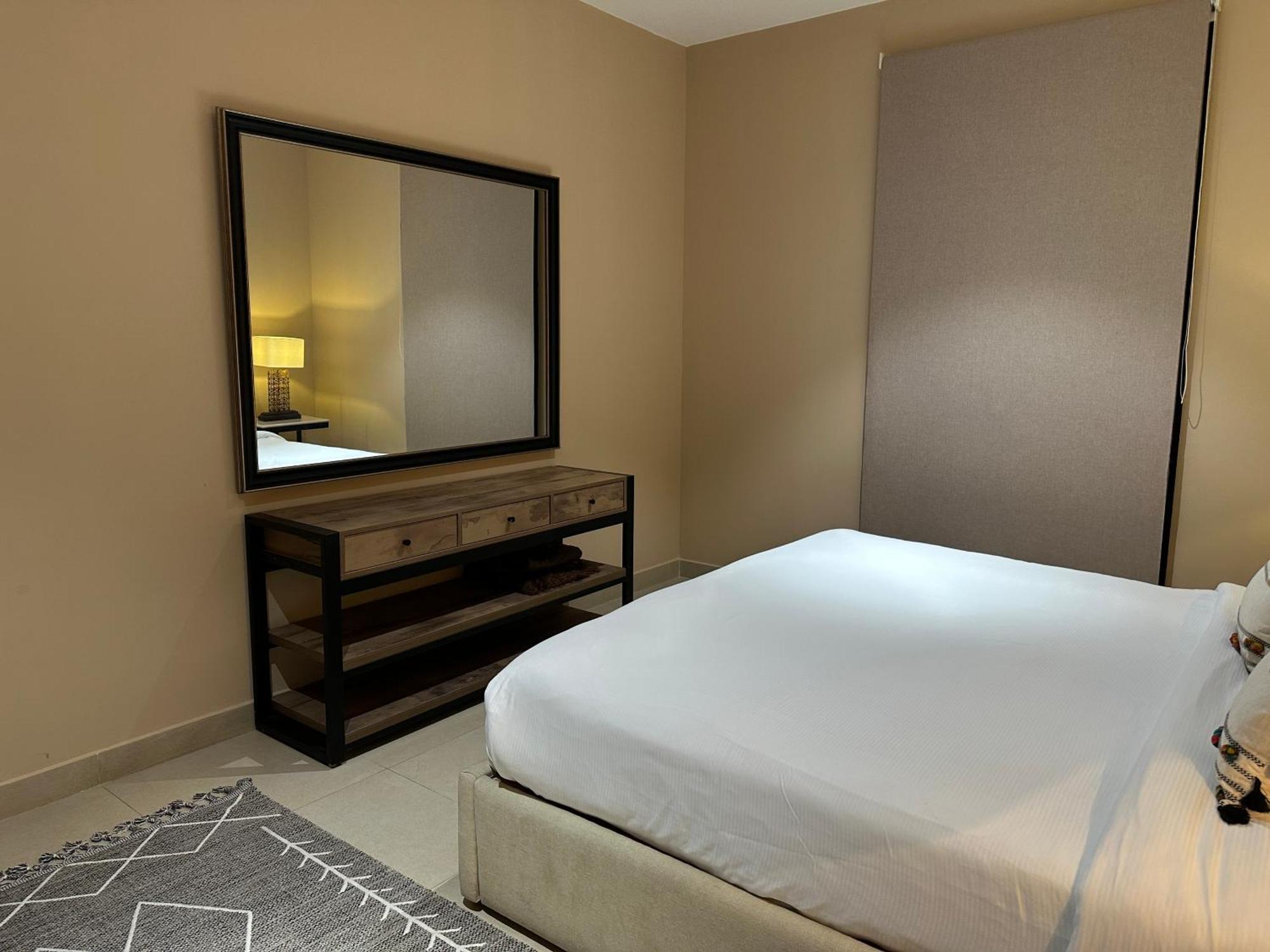One Constitution Avenue By Goldfinch Apart otel İslamabad Dış mekan fotoğraf